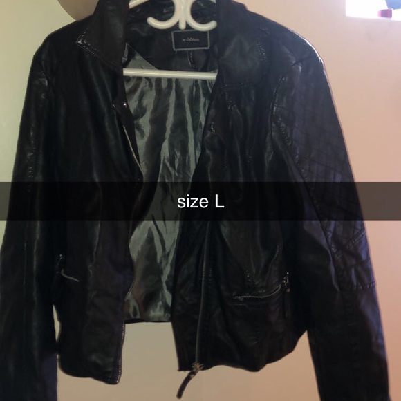 Leather jacket - Picture 1 of 1